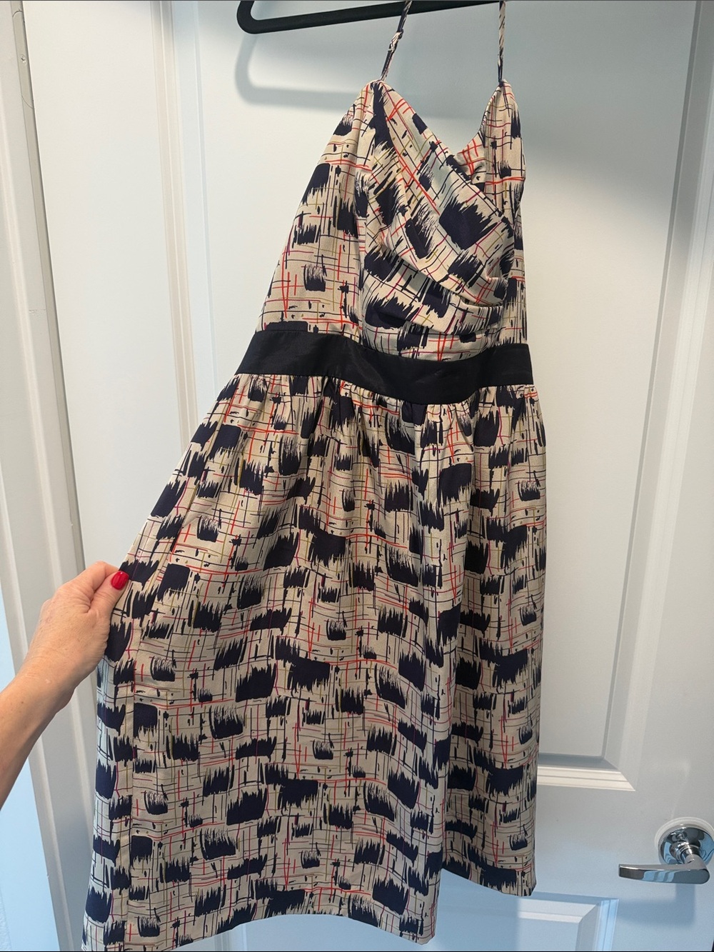 Sleeveless Abstract Print A-Line Dress in Beige and Navy